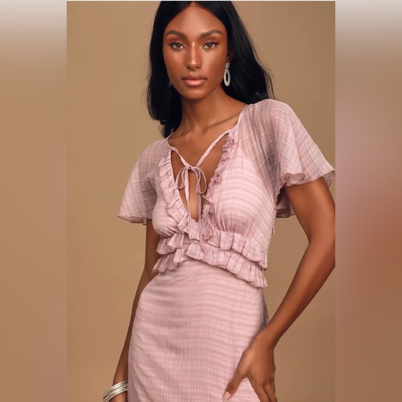 Sweetest Delight Mauve Plaid Ruffled Short Sleeve Maxi Dress - Picture 3 of 7